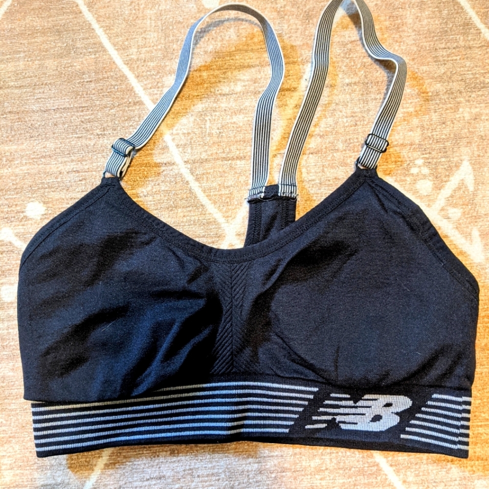 New balance sports bra